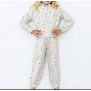 Little Poppy Girls 2-Piece Beige Polka Dot Hoodie & Jogger Set Size 4/5